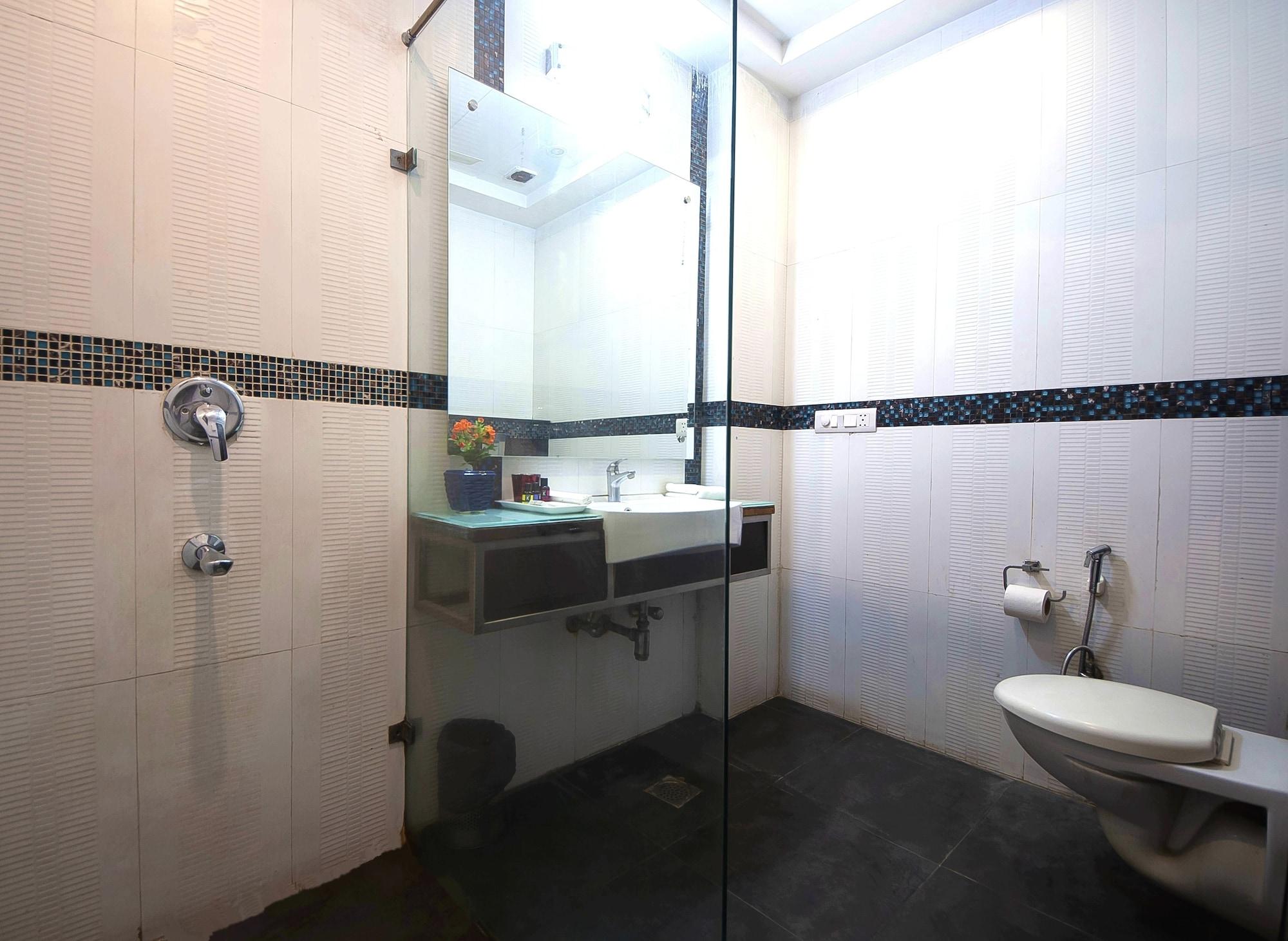 Hotel Golf View Suites-Golf Course Road גורגאון מראה חיצוני תמונה