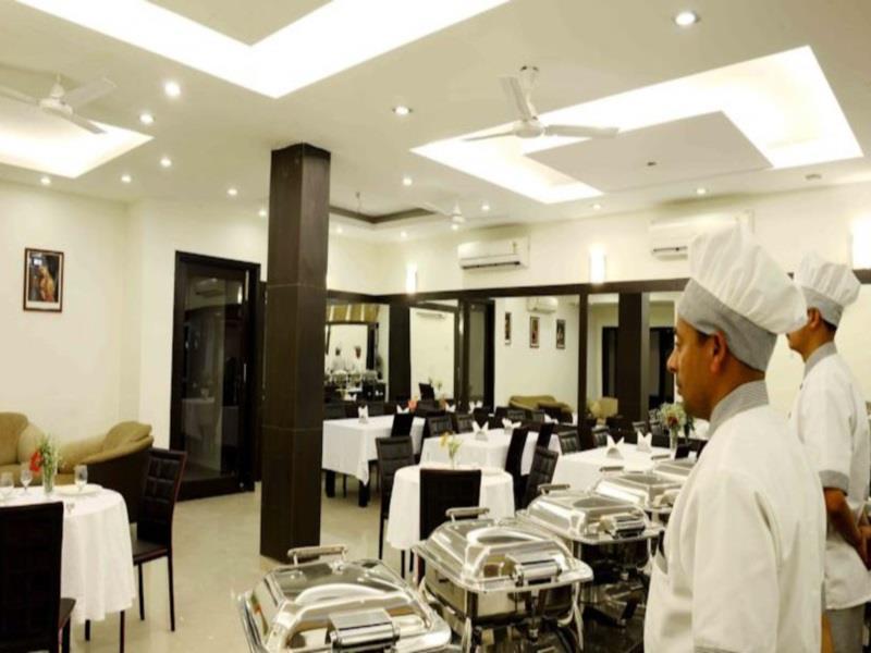 Hotel Golf View Suites-Golf Course Road גורגאון מראה חיצוני תמונה