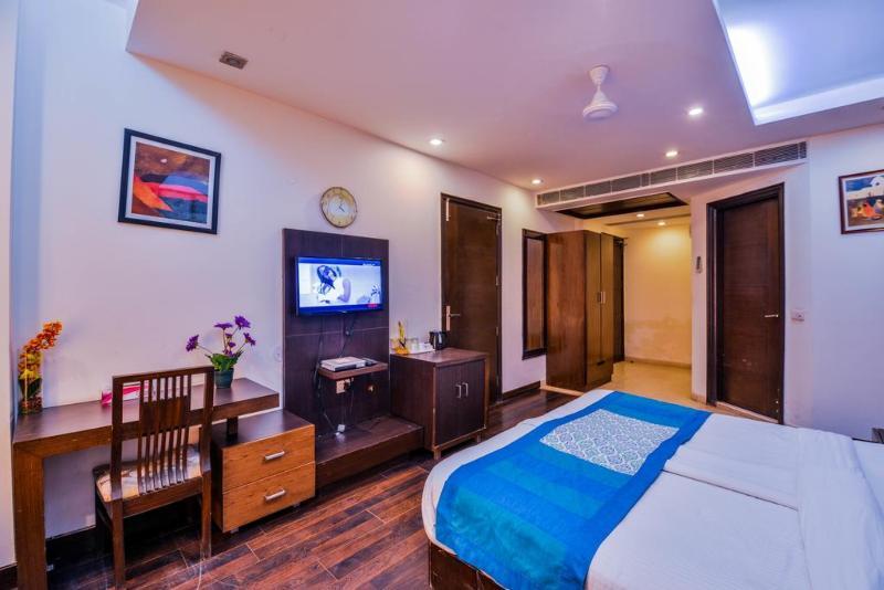 Hotel Golf View Suites-Golf Course Road גורגאון מראה חיצוני תמונה